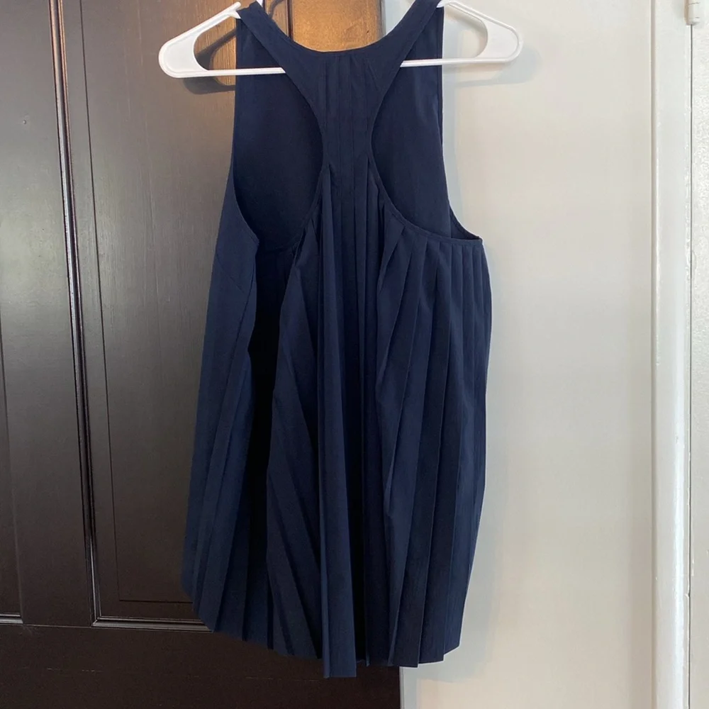 Athleta sojourn tank - navy blue small - Picture 6 of 7